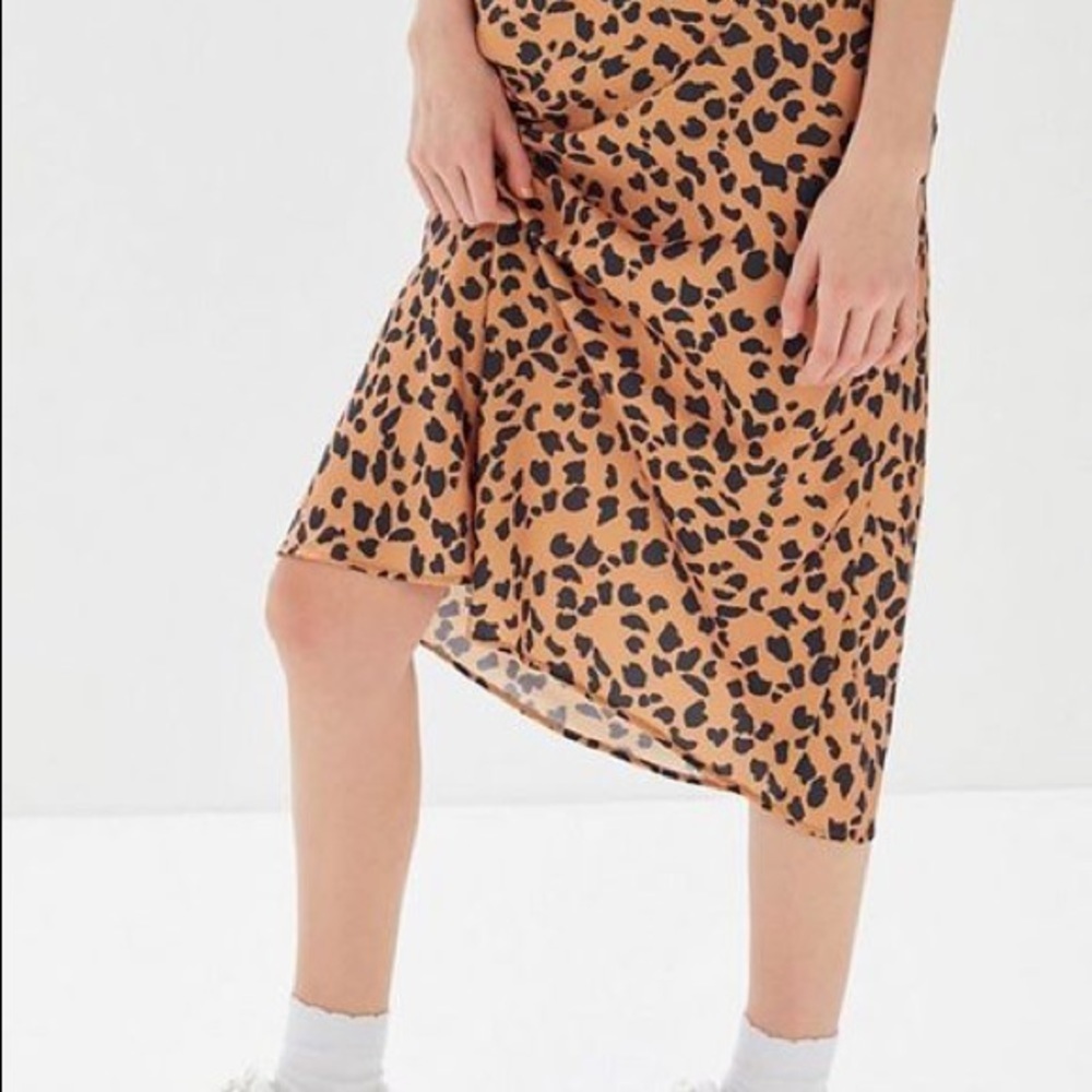 Urban Outfitters Leopard Print Maxi Satin Skirt - Picture 3 of 8